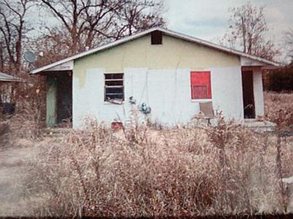 1202 Walnut