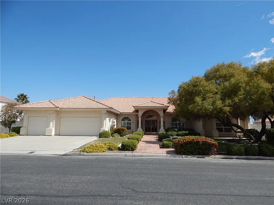 1320 Crystal Valley Dr