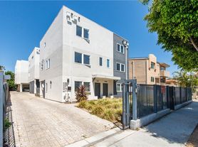 635 N Harvard Blvd