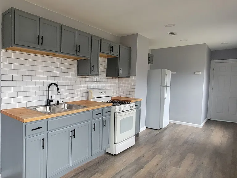 11822 Promenade St #2 — Photo 6