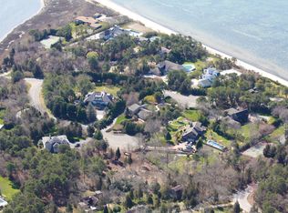 19 Landsdowne Ln, Southampton, NY 11968