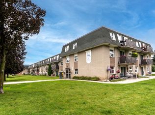 Sydenham Manor, Owen Sound, ON N4K 5X5