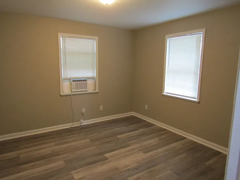 255 Garden Cir — Photo 7