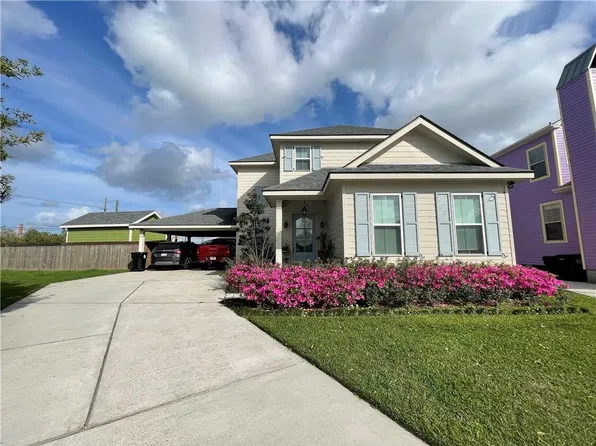 22 Seaward Ct, New Orleans, LA 70131