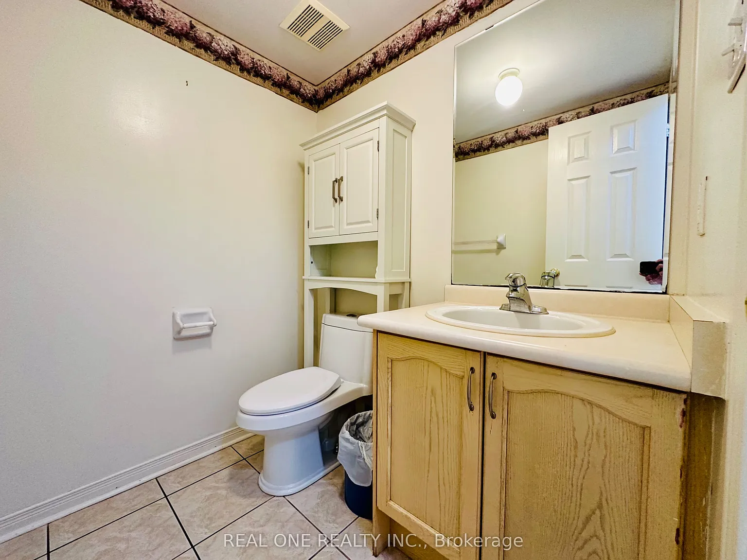 4 bed, $3,800 — Photo 4