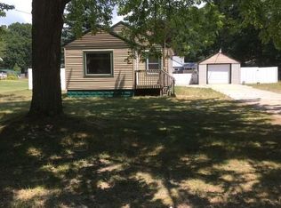 1180 S Quarterline Rd, Muskegon, MI 49442