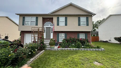 136 Spaulding Dr Photo 1 136 Spaulding Dr Photo 1