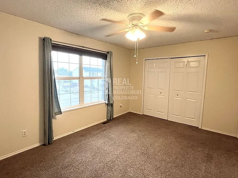 1067 Clogger Ln — Photo 21
