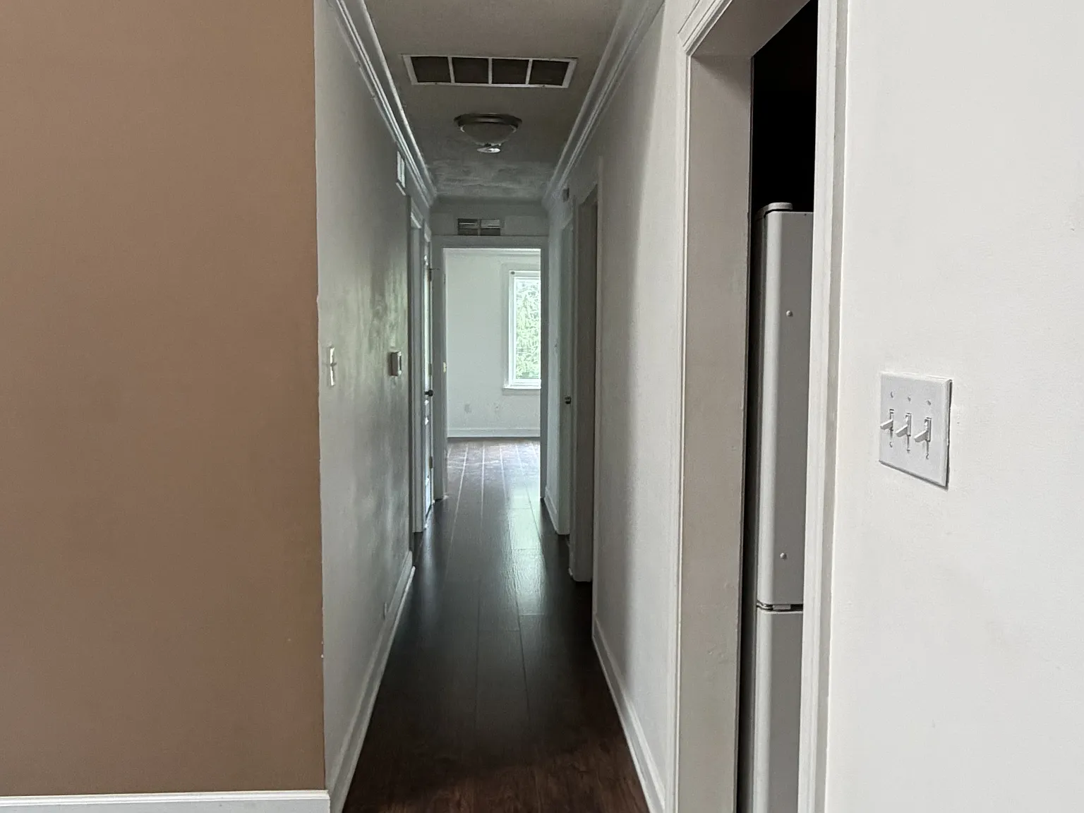 2 bed, 1343 sqft, $2,250 — Photo 3