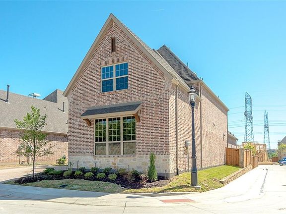 3rd image of 841 Fir Forrest Dr
