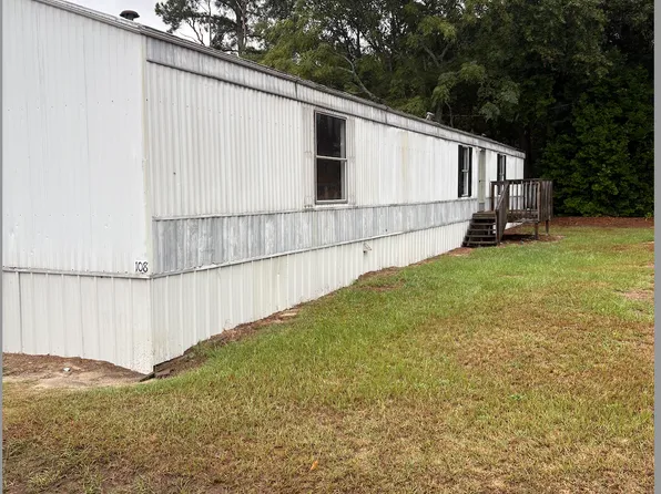 108 Azalea Ln, Ellerbe, NC 28338