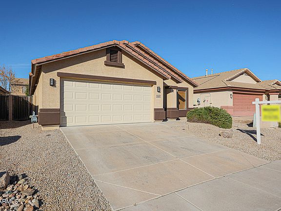3rd image of 2420 W BLUE SKY Drive