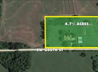 4828 SW 230th St, Douglass, KS 67039