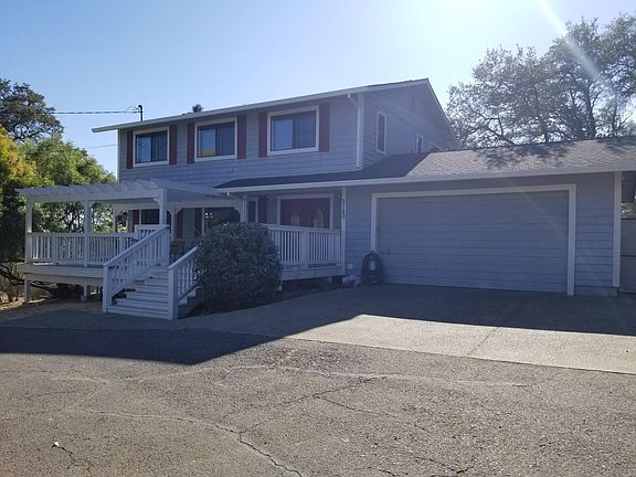 Front of house with garage