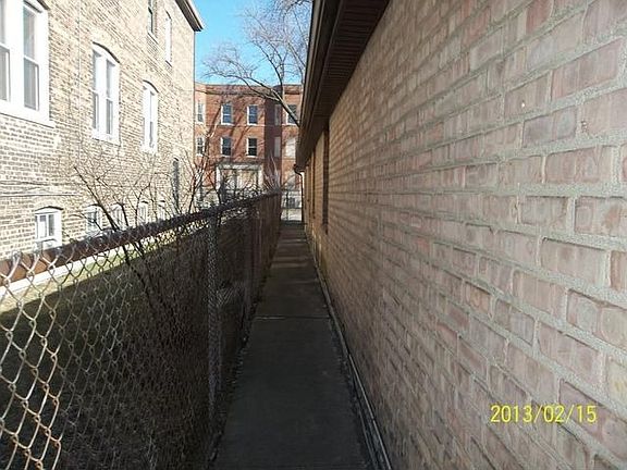 3rd image of 6404 S Saint Lawrence Ave