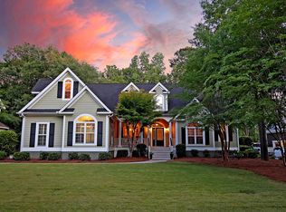 1007 Island Crossing Dr, Hanahan, SC 29410