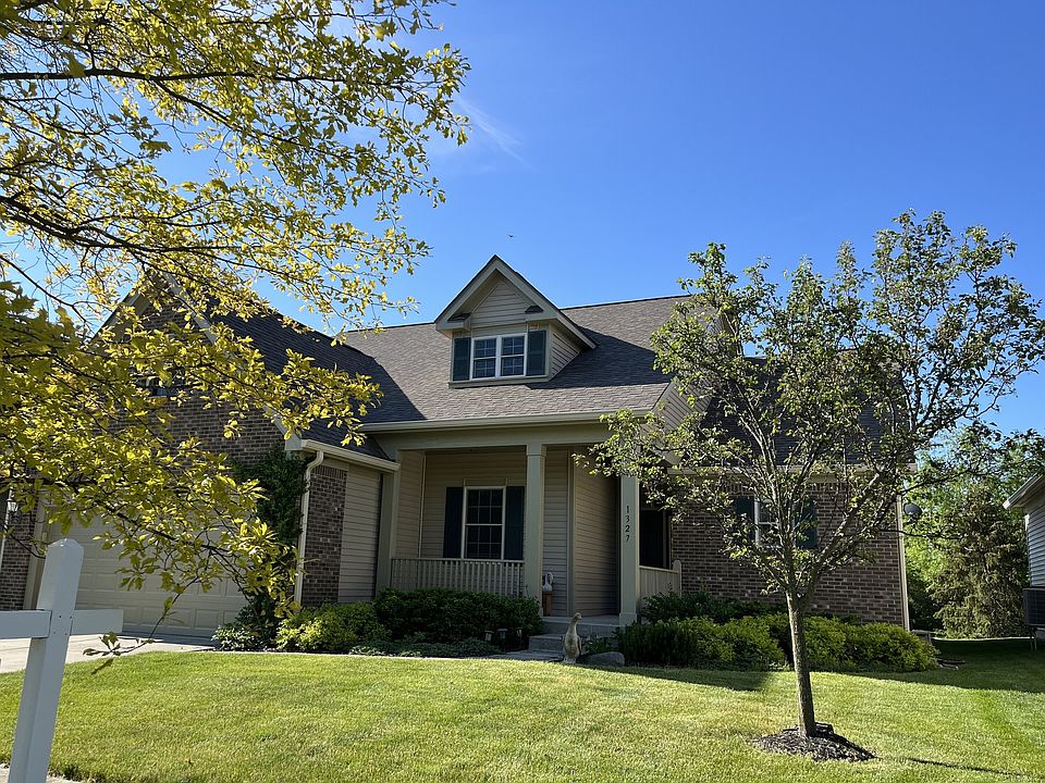 1st image of 1327 Somerville Dr