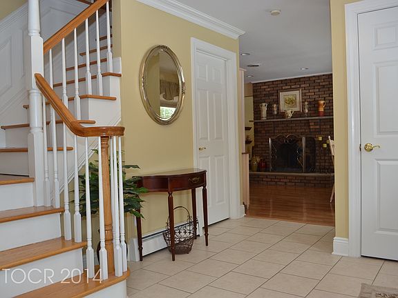 2nd image of 212 Graney Dr