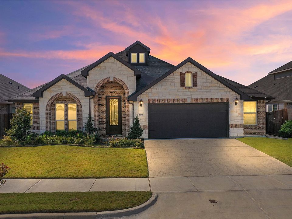 1st image of 8808 White Rock Ln