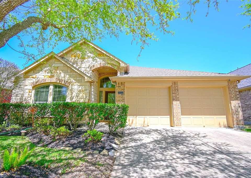 1st image of 20222 Benton Springs Ln