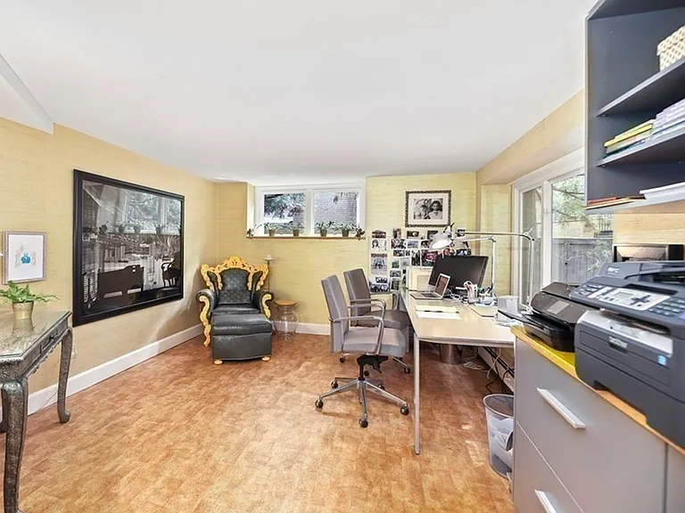 38 Cumberland Ave — Photo 23