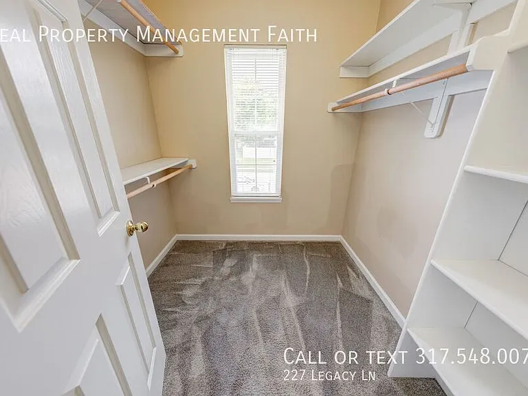227 Legacy Ln — Photo 29