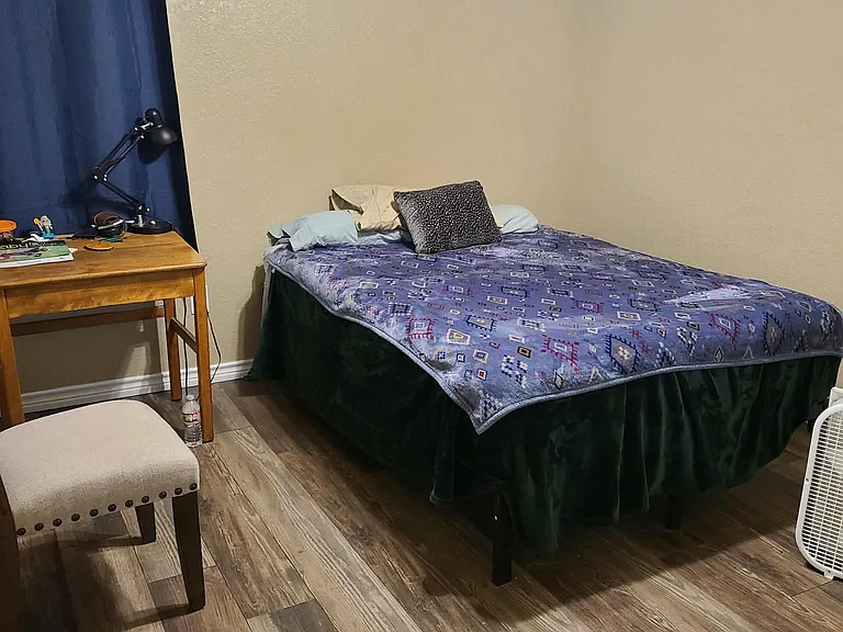1834 N Paddock St #1834 — Photo 5