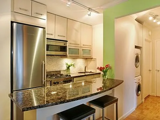 Sold by Corcoran | media 6