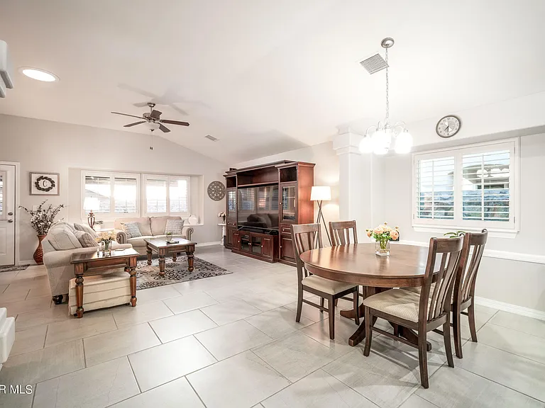 11364 Bullseye St — Photo 3