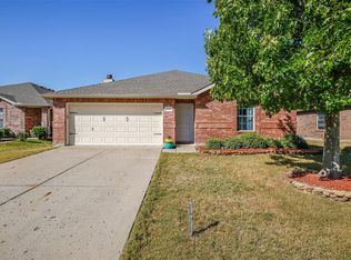 2709 Morning Song Dr, Little Elm, TX 75068