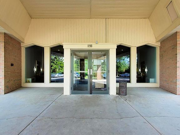 5th image of 1198 Royal Glen Dr #114B