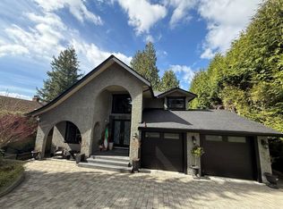 3263 Norwood Ave, North Vancouver, BC V7N 3P2