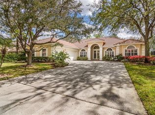 10103 Garden Retreat Ct, Tampa, FL 33647