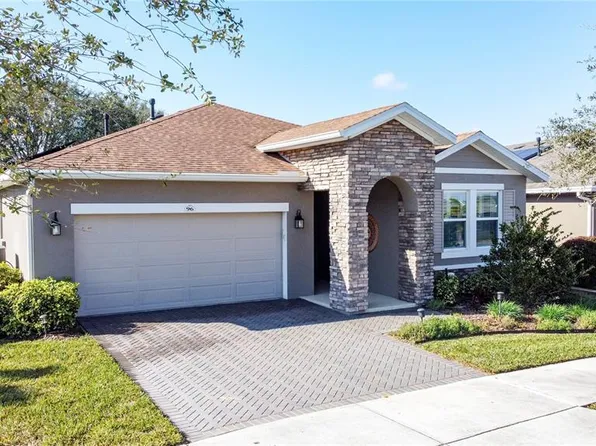 96 Silver Maple Rd, Groveland, FL 34736