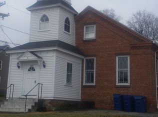 520 Walker St #2, Lenox, MA 01240