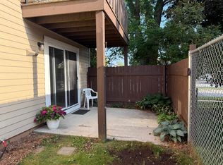 2602 Camelot Blvd APT A, Sheboygan, WI 53081
