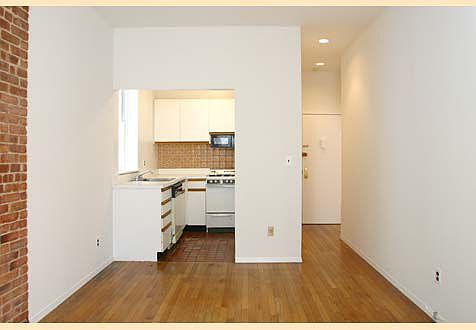1st image of 310 E 92nd St APT 2R