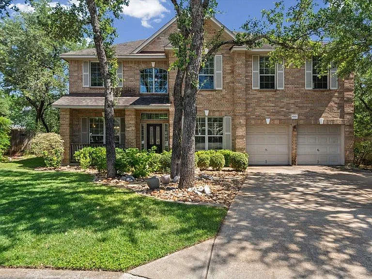 6925 Larue Belle Cv — Photo 1