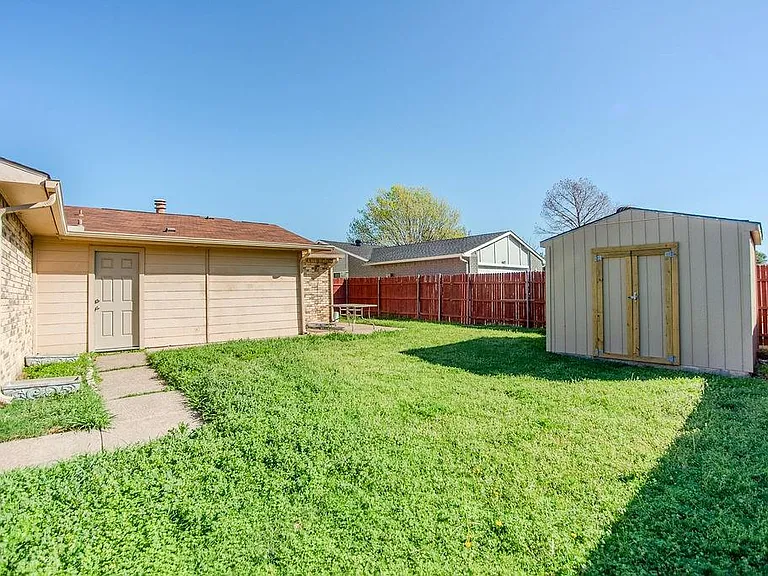 5613 Truitt St — Photo 24
