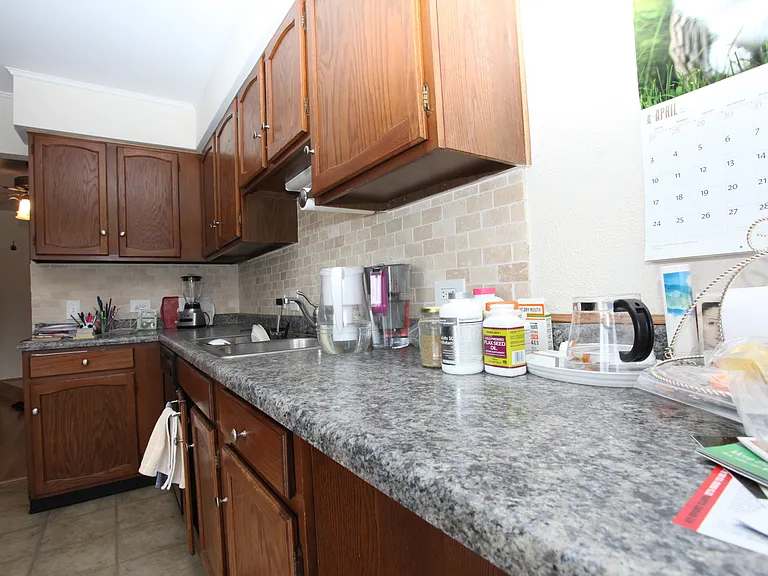1245 N Regency Dr — Photo 9
