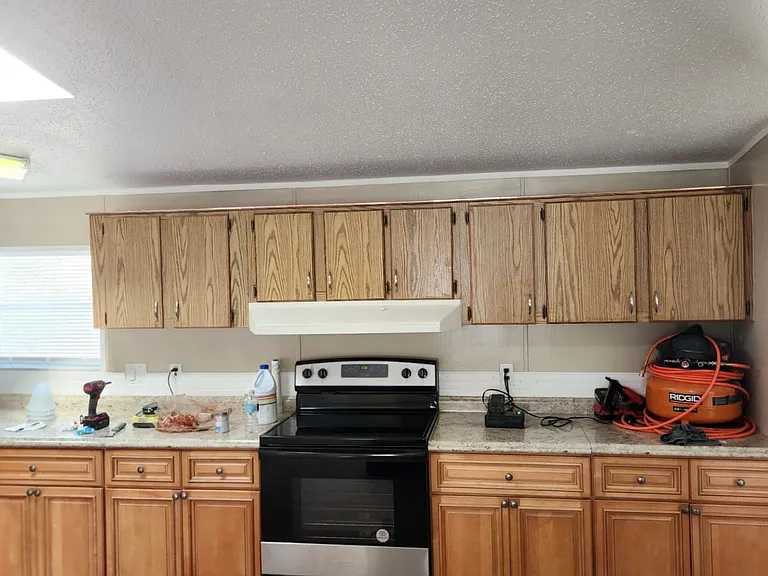 910 W Maxanna Blvd — Photo 18
