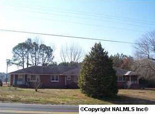 930 W Main St #AB, Albertville, AL 35950