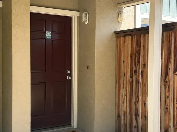 1366 Callen St APT C, Vacaville, CA 95688