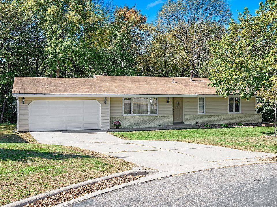 1st image of 11105 Carver Ct