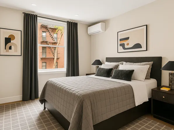 668 Washington Street image 7 of 14