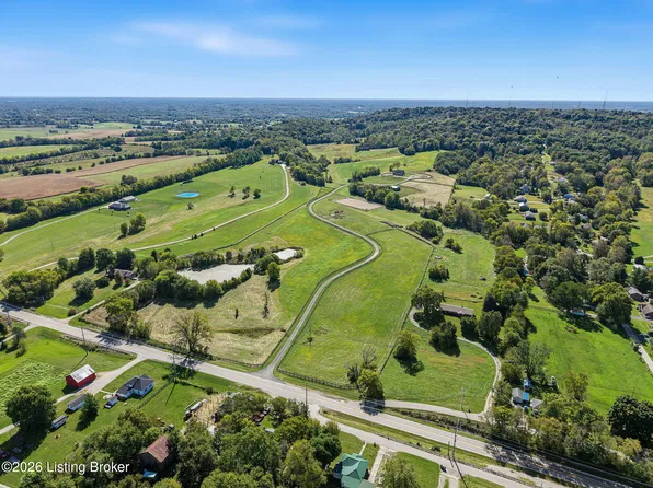 5762 Frankfort Rd, Shelbyville, KY 40065