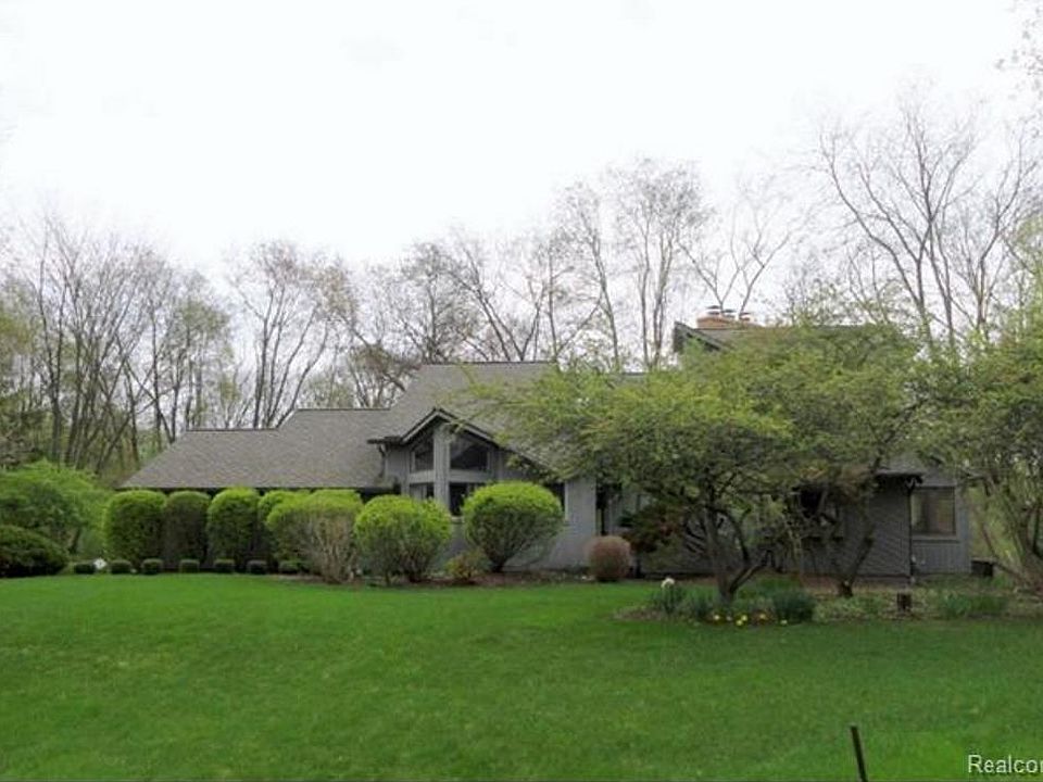 2nd image of 5764 Fox Hollow Ct