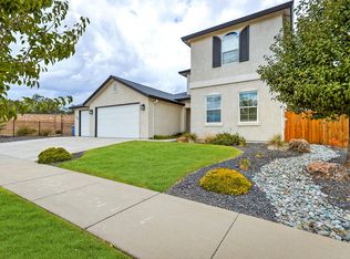140 Trek Ln, Redding, CA 96003