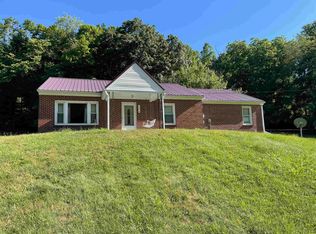176 Sugar Run Rd, Pearisburg, VA 24134