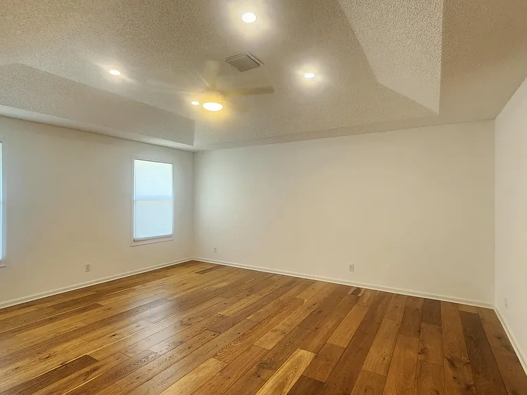 15188 Oak Chase Ct — Photo 7